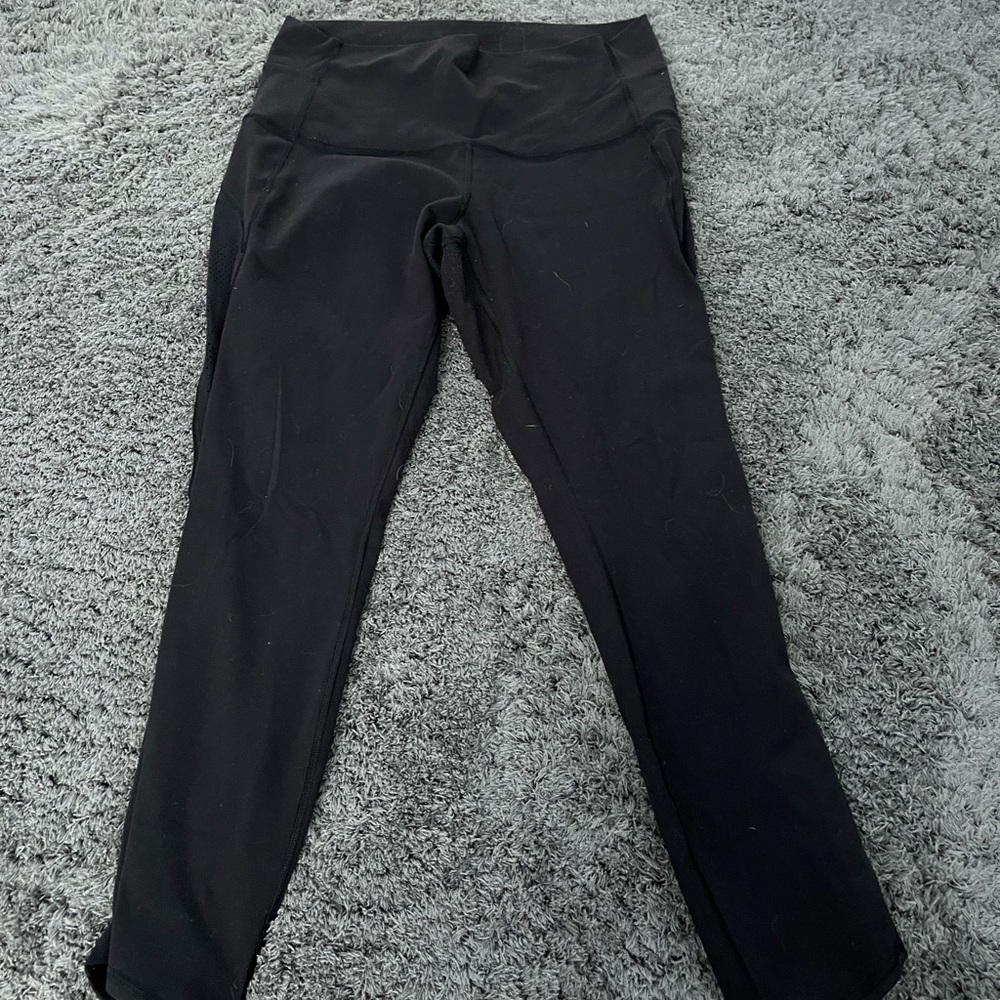 Lululemon cropped snakeskin laser cut leggings